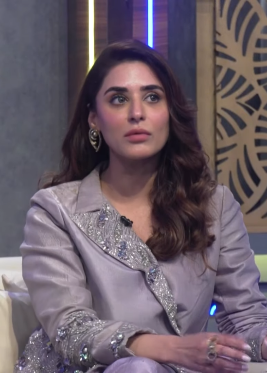 Pehli Mohabbat Review