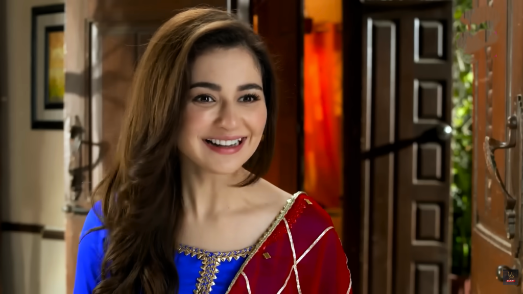 Hania Aamir Biography
