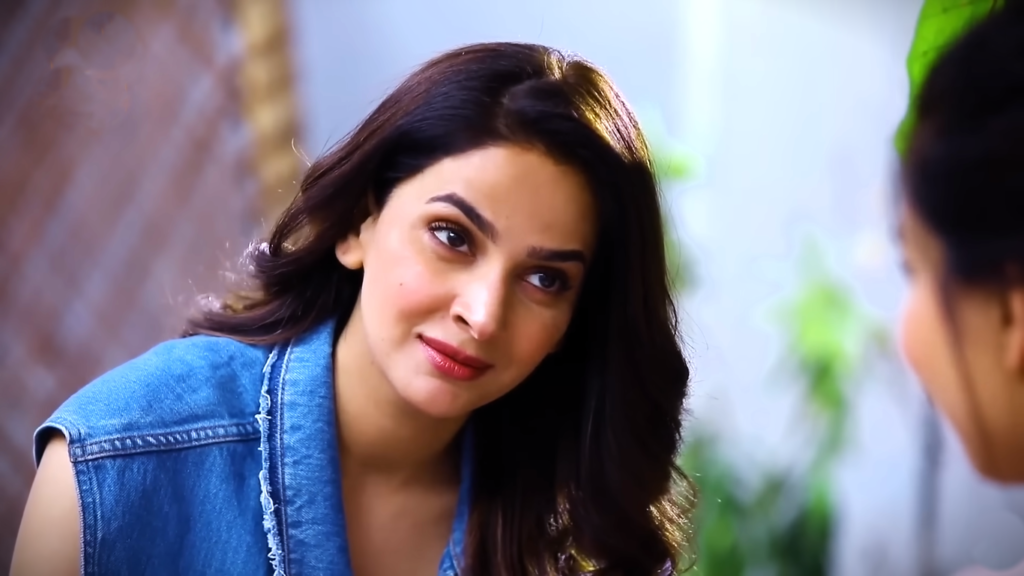 Saba Qamar Biography