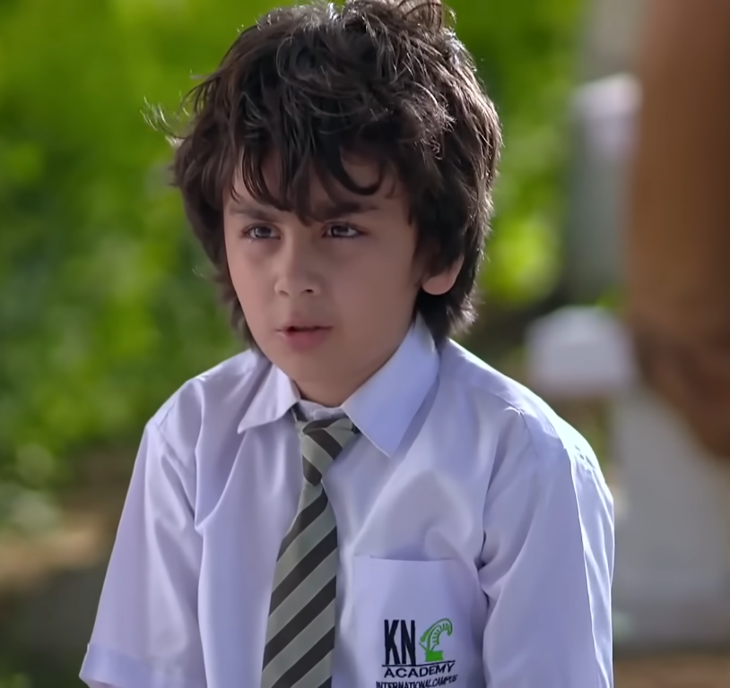 Meray Paas Tum Ho Review