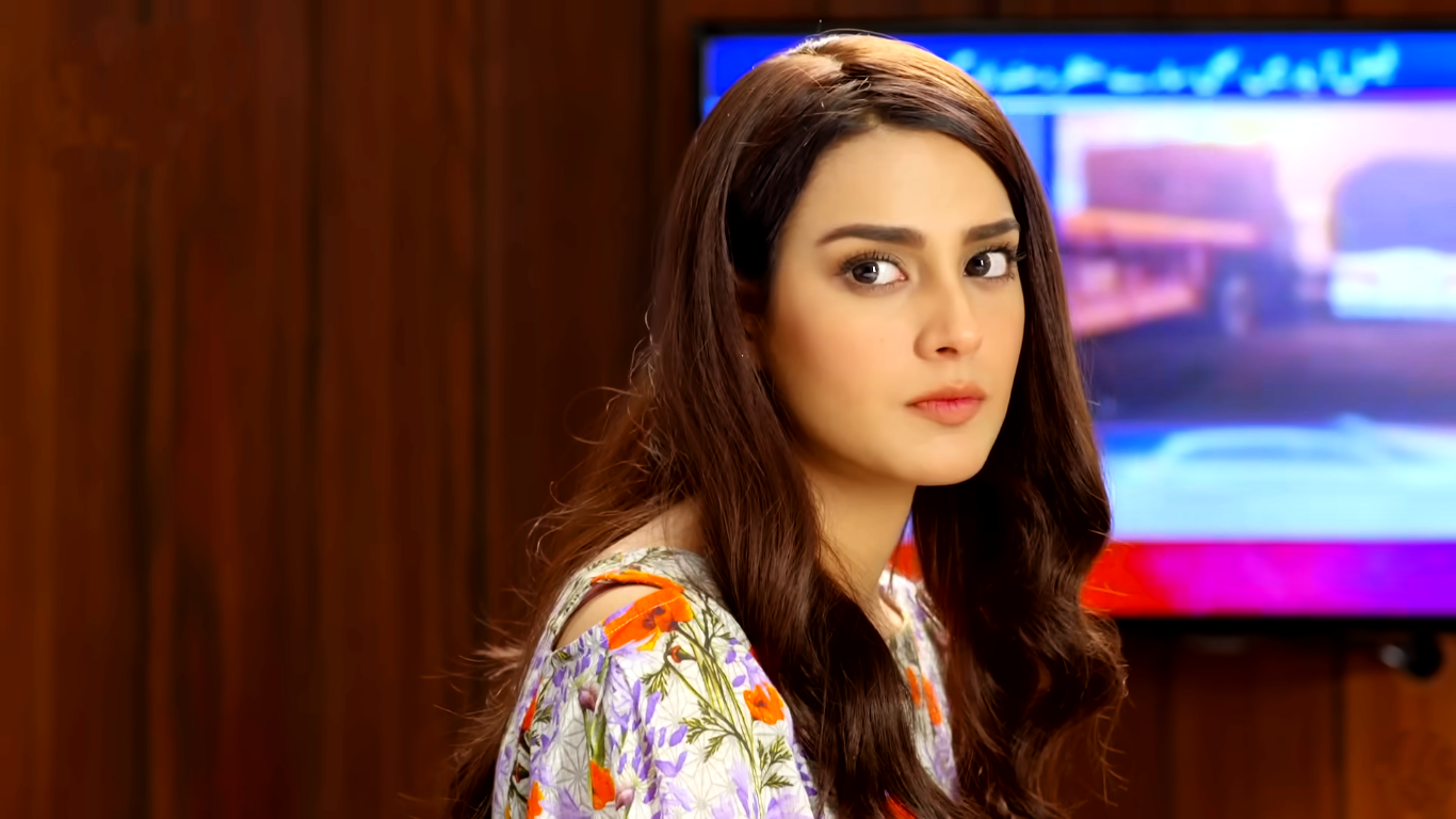 Iqra Aziz Biography
