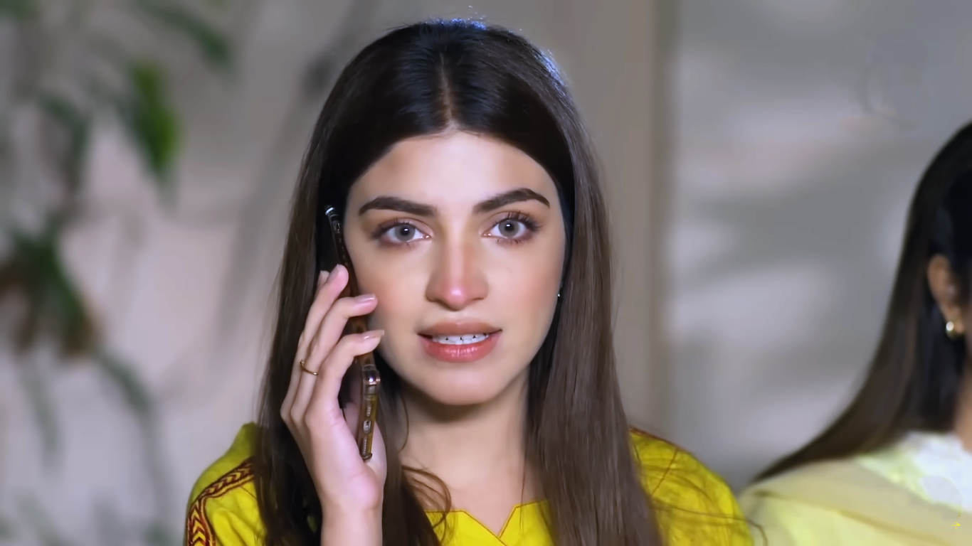 Kinza Hashmi Biography