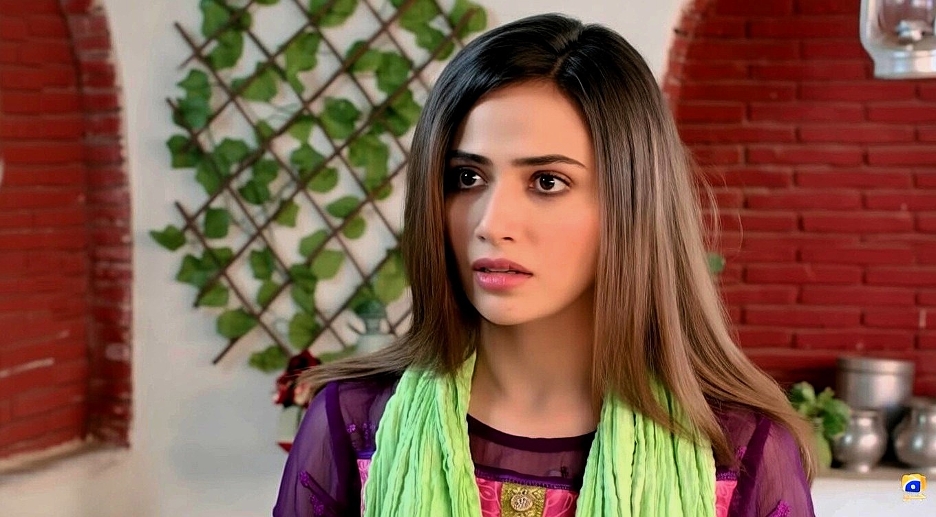 Sana Javed Biography Performance Photo