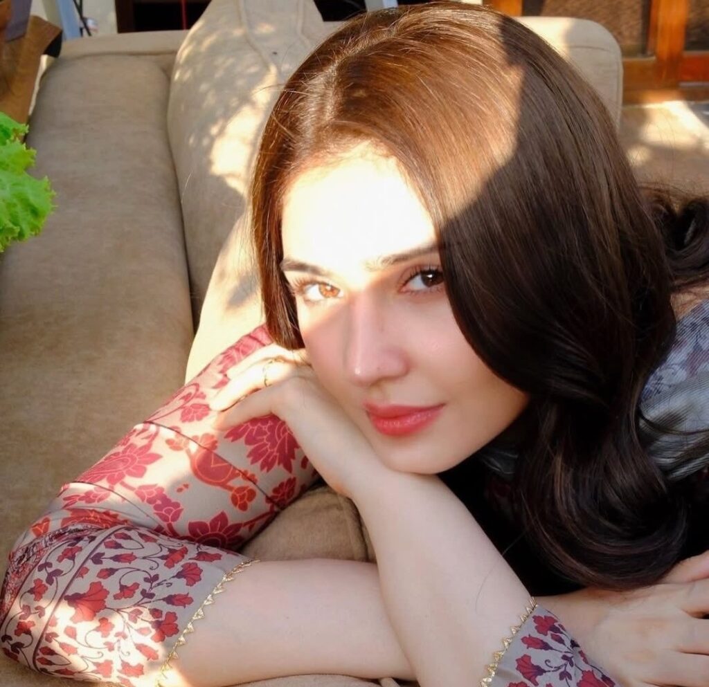 Dur e Fishan new photo