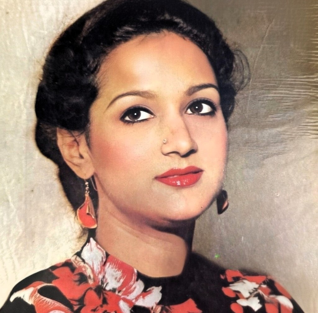 Bushra Ansari Biography