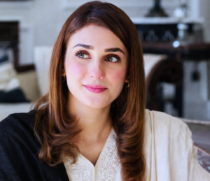 Hina Tariq career