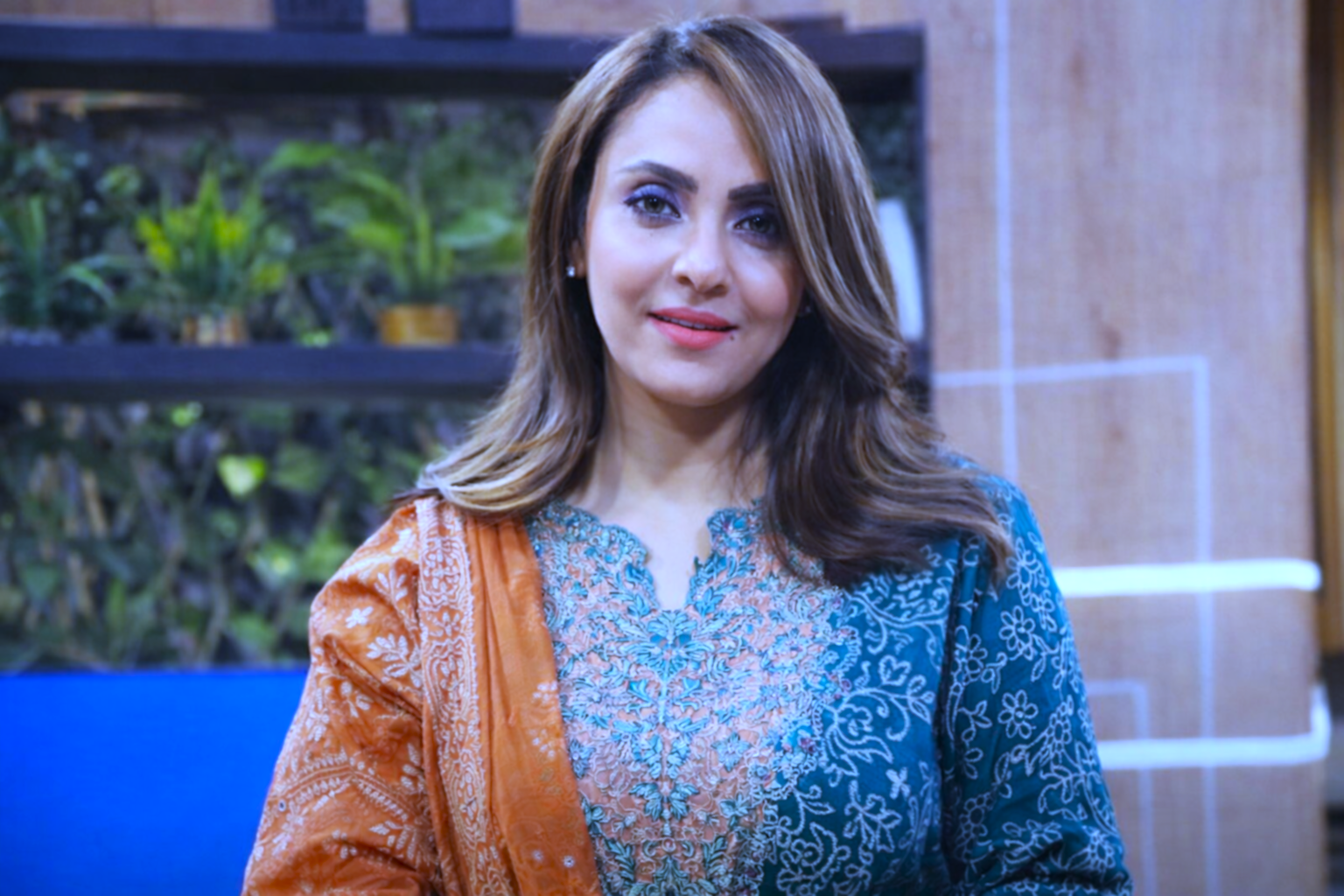Actress in modern stylish outfit
