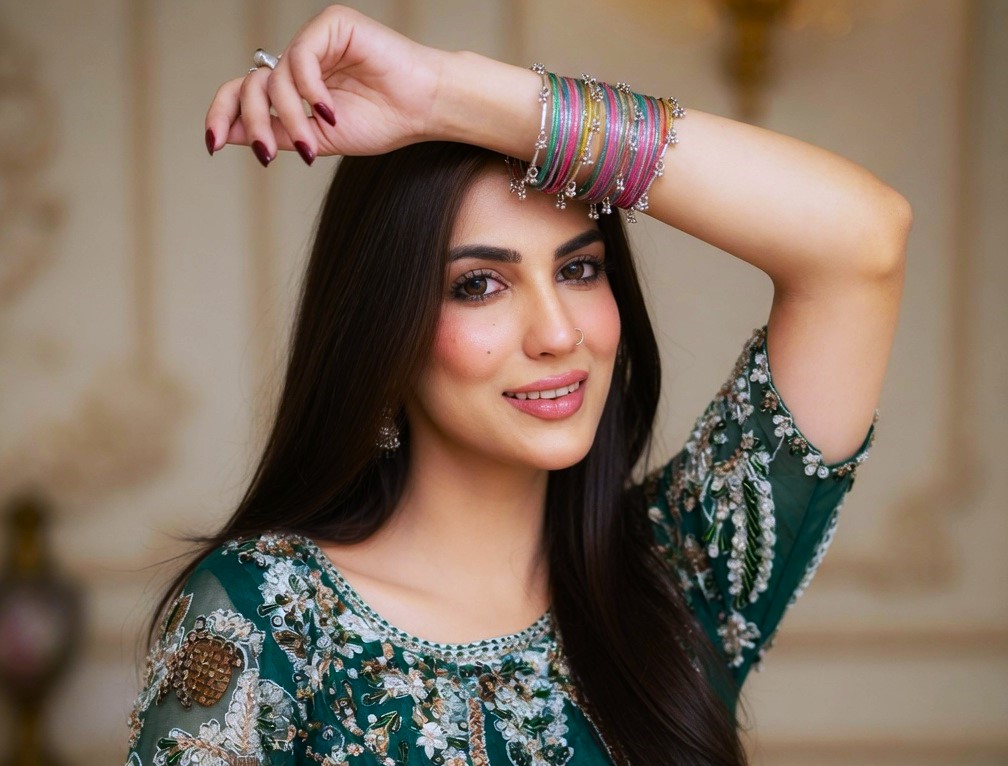Actress modern portrait image