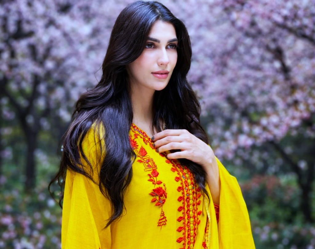 Actress posing at media event