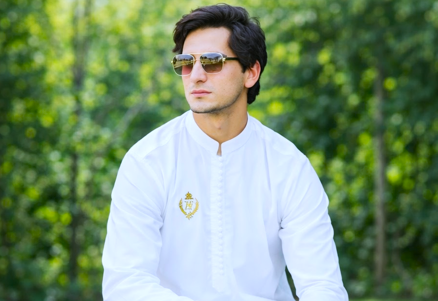 Hunain Shahid Biography