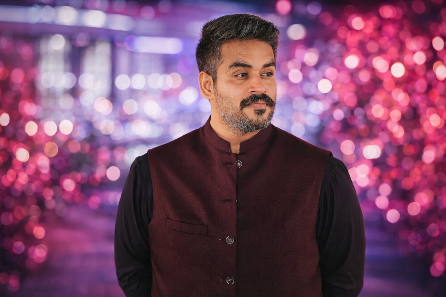 Professional photography session mein actor