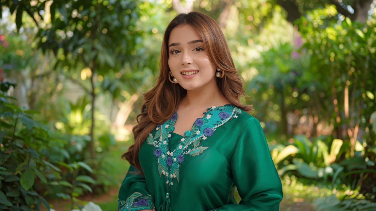Television celebrity attending a promotional gathering