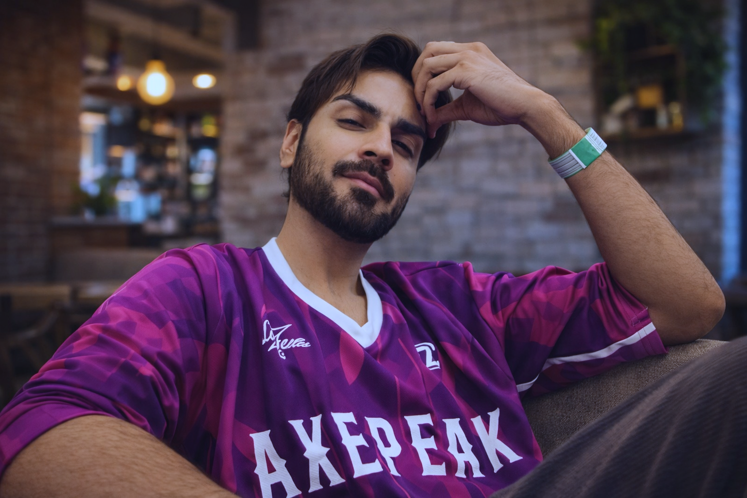 Pakistani content creator stylish pose mein