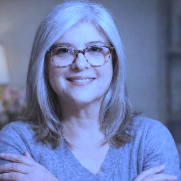Glasses wali khatoon ki smile