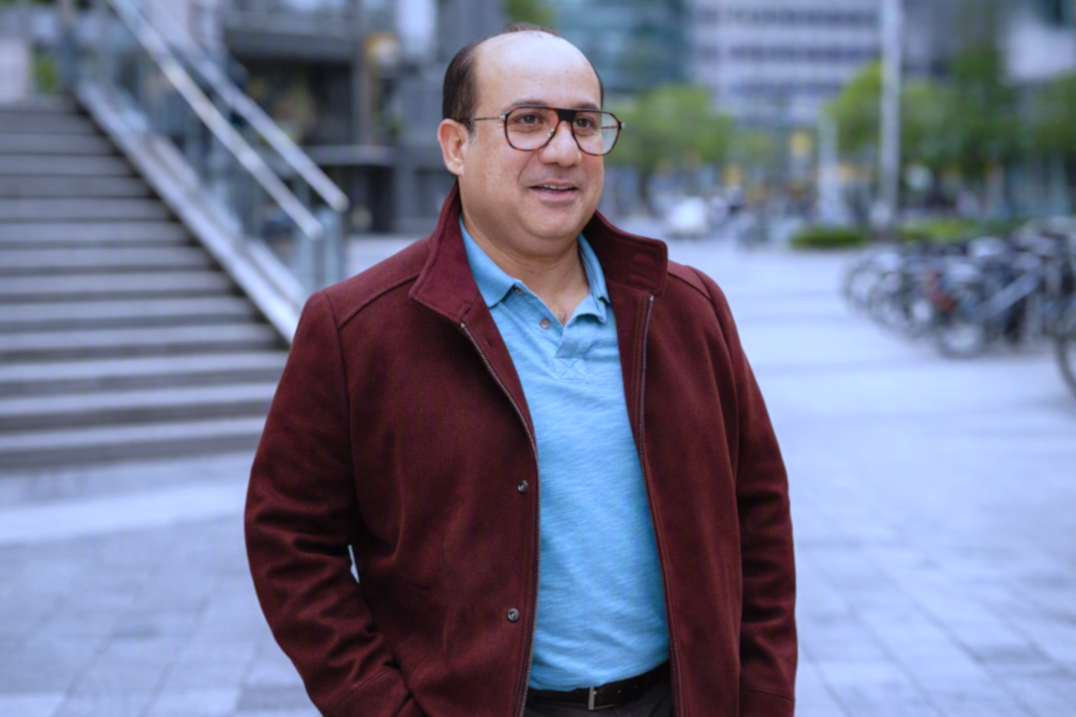 Casual outdoor portrait in maroon sweater
