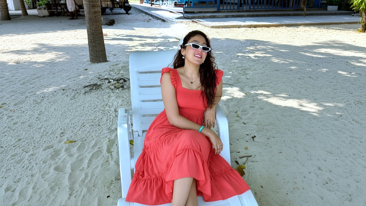 Red summer outfit mein